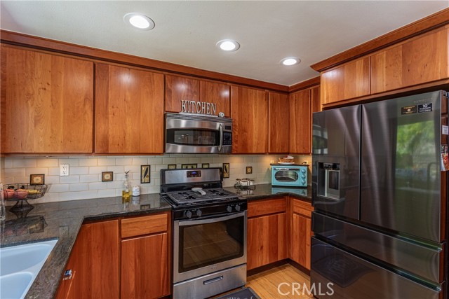 Detail Gallery Image 11 of 45 For 14048 Wagon Mound Rd, –,  CA 91342 - 5 Beds | 3 Baths