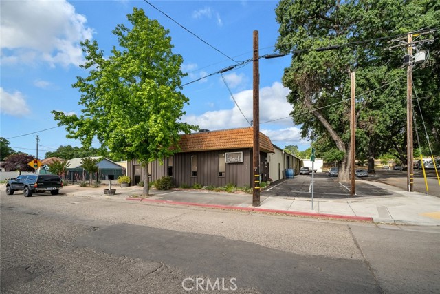 1745 Riverside Avenue, Paso Robles, California 93446, ,Commercial Lease,For Rent,1745 Riverside Avenue,CRNS25123796