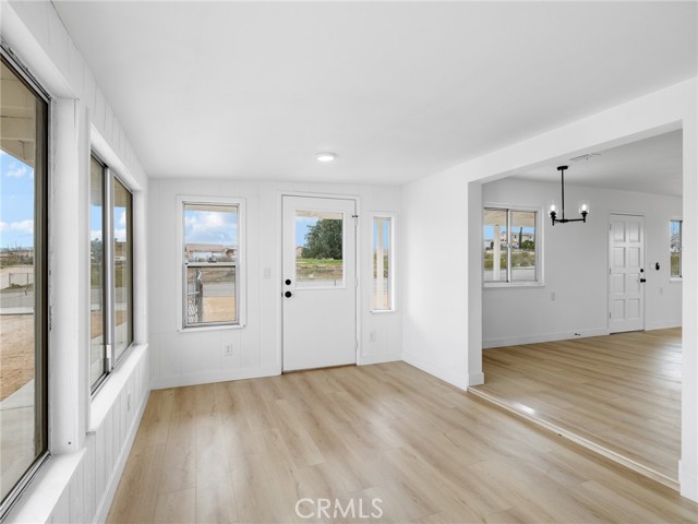 Detail Gallery Image 7 of 28 For 16730 Batson, Victorville,  CA 92395 - 3 Beds | 1/1 Baths