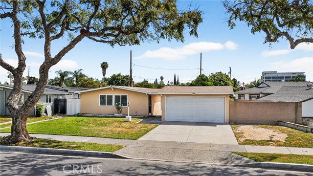 Detail Gallery Image 7 of 39 For 1813 W Westmont Dr, Anaheim,  CA 92801 - 3 Beds | 1/1 Baths