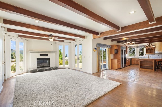 13532 Pineridge Court, Yucaipa CA: https://media.crmls.org/medias/fb7e350d-0c9d-4e09-ac11-35ffc5c87b3f.jpg