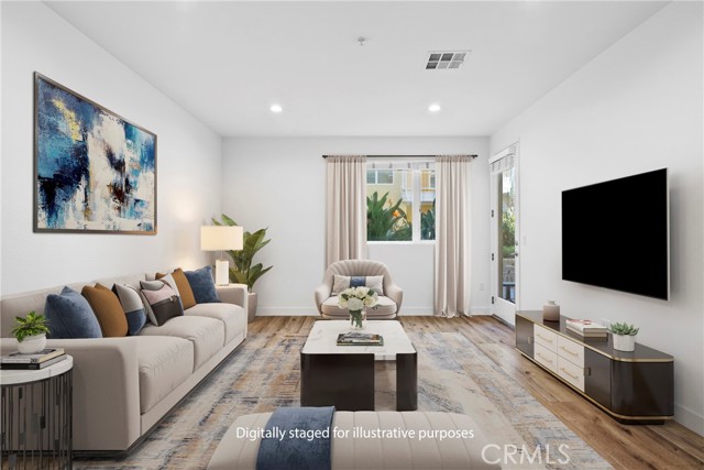 Front Image Thumbnail for CRSR25245332