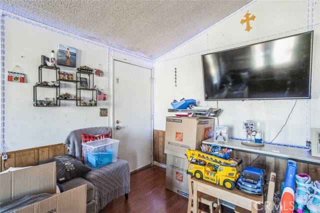 Detail Gallery Image 15 of 23 For 3300 15th St #230,  Rosamond,  CA 93560 - 3 Beds | 2 Baths