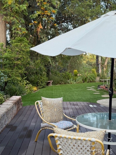 Detail Gallery Image 10 of 38 For 444 Oneida Dr, Pasadena,  CA 91107 - 2 Beds | 3 Baths