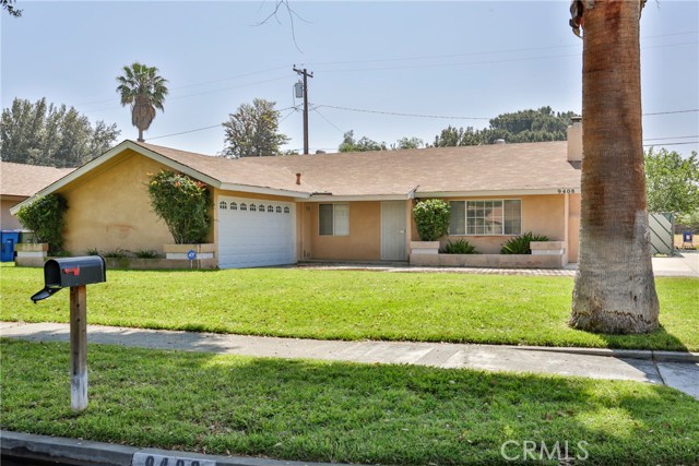 9408 Hawthorne Ave, Riverside, CA 92503