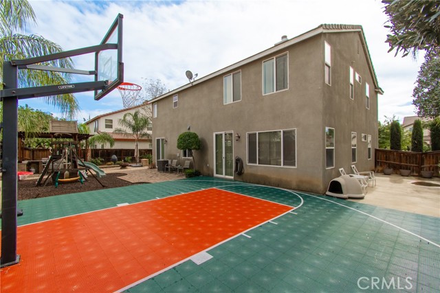 Detail Gallery Image 19 of 59 For 27204 Big Horn, Moreno Valley,  CA 92555 - 4 Beds | 4 Baths