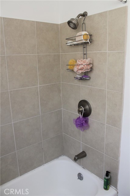 Detail Gallery Image 16 of 47 For 9812 S Denker, Los Angeles,  CA 90047 - 2 Beds | 1 Baths