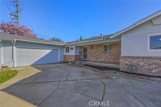 Detail Gallery Image 4 of 50 For 610 Rambler, Merced,  CA 95348 - 4 Beds | 3/1 Baths