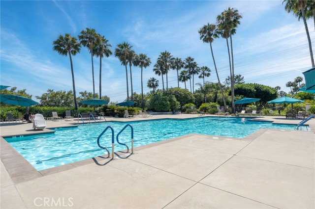 21524 Marana, Mission Viejo CA: https://media.crmls.org/medias/fb80e659-db1f-446a-b95b-1b5c1335858a.jpg
