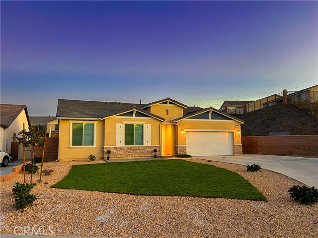 Detail Gallery Image 1 of 31 For 1528 Yucca Ct, Calimesa,  CA 92320 - 3 Beds | 2/1 Baths