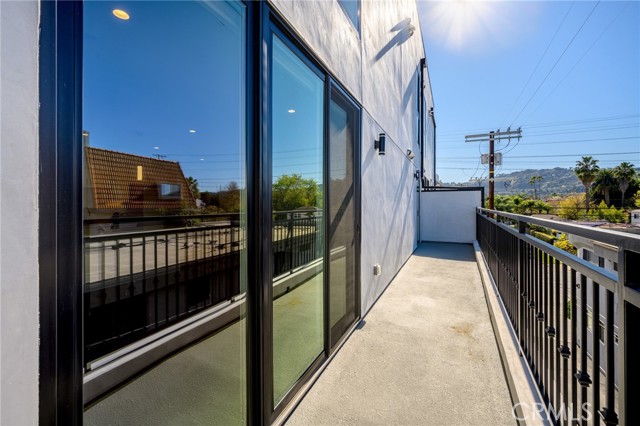 Detail Gallery Image 16 of 21 For 10657 Moorpark St #302,  North Hollywood,  CA 91602 - 1 Beds | 1 Baths