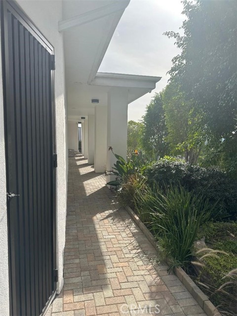 Image 1 of 3 For 11810 Babbitt