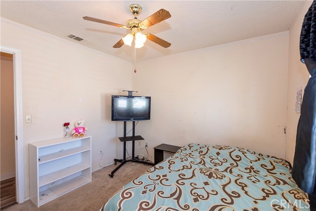 Detail Gallery Image 19 of 47 For 20412 90th St, California City,  CA 93505 - 3 Beds | 2 Baths