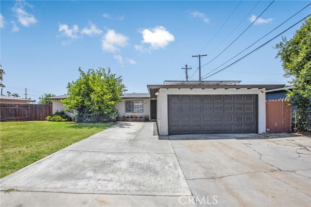 Detail Gallery Image 1 of 1 For 25655 Jane St, San Bernardino,  CA 92404 - 4 Beds | 2 Baths