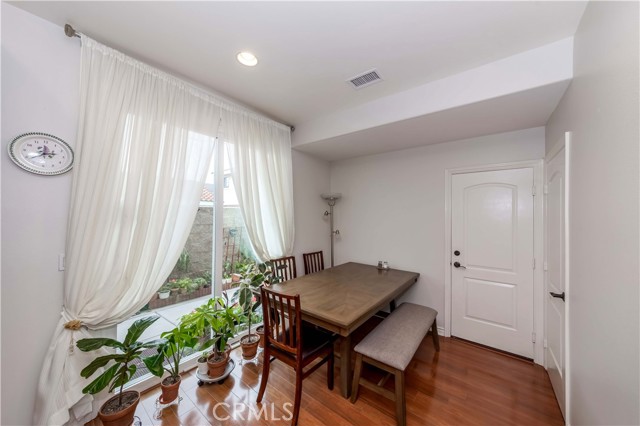 Detail Gallery Image 14 of 41 For 10896 Walnut St, Los Alamitos,  CA 90720 - 3 Beds | 2/1 Baths