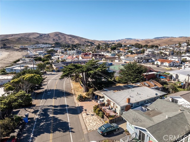 Detail Gallery Image 12 of 28 For 79 Pacific Ave, Cayucos,  CA 93430 - 2 Beds | 2 Baths