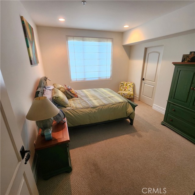 10862 Bloomfield Street, Toluca Lake CA: https://media.crmls.org/medias/fb857215-2279-4cc3-9d01-0b0072e7a1d7.jpg