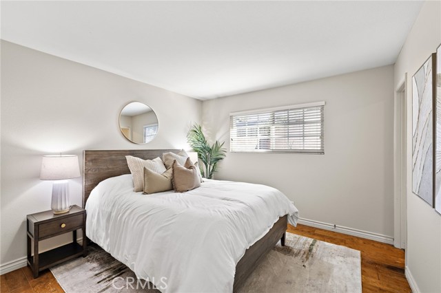 Detail Gallery Image 13 of 23 For 8292 Darsy, Huntington Beach,  CA 92647 - 4 Beds | 2/1 Baths