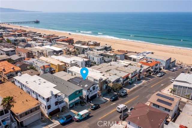 Detail Gallery Image 2 of 42 For 208 Marine Ave, Manhattan Beach,  CA 90266 - 3 Beds | 2 Baths