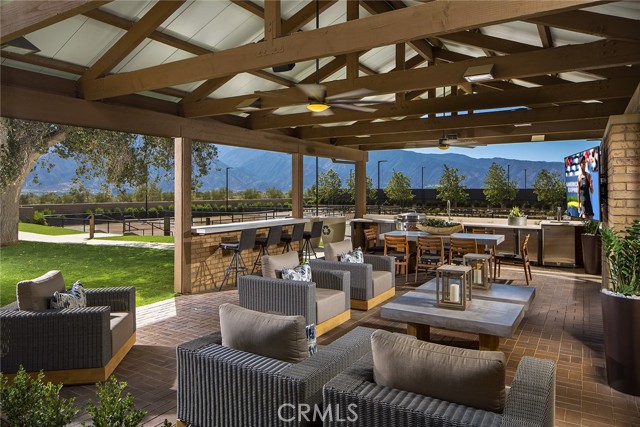11360 Alton Drive, Corona CA: https://media.crmls.org/medias/fb87cf22-ca98-432f-81ac-b5e417734757.jpg