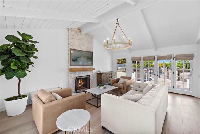 Detail Gallery Image 1 of 20 For 1219 Sand Key, Corona Del Mar,  CA 92625 - 5 Beds | 3 Baths