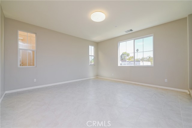 Detail Gallery Image 7 of 28 For 2882 Cedar Ln, Pomona,  CA 91767 - 3 Beds | 2/2 Baths