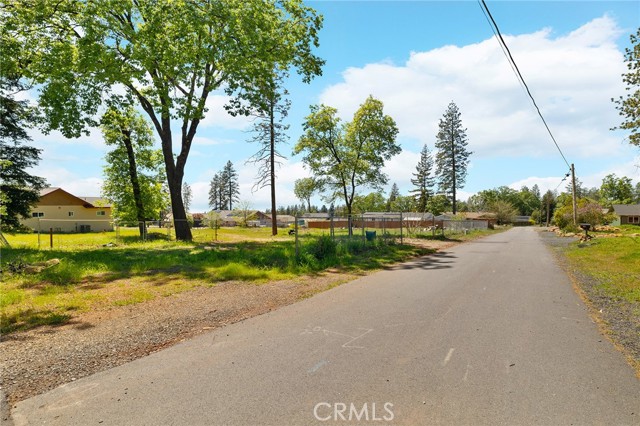 Detail Gallery Image 9 of 18 For 1350 Meriam Rd, Paradise,  CA 95969 - – Beds | – Baths