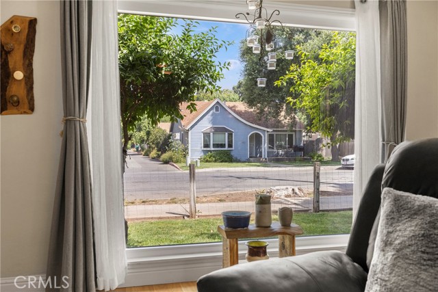 Detail Gallery Image 9 of 45 For 401 W 6th Ave, Chico,  CA 95926 - 2 Beds | 1 Baths