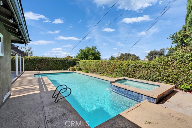 1811 Chantry Drive, Arcadia CA: https://media.crmls.org/medias/fb8b0dec-1afa-48e6-ae94-b3bf7ad24ff2.jpg