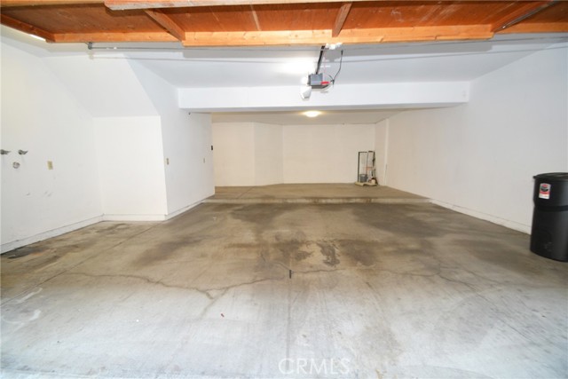 Detail Gallery Image 17 of 22 For 2595 Plaza Del Amo #406,  Torrance,  CA 90503 - 2 Beds | 2/1 Baths