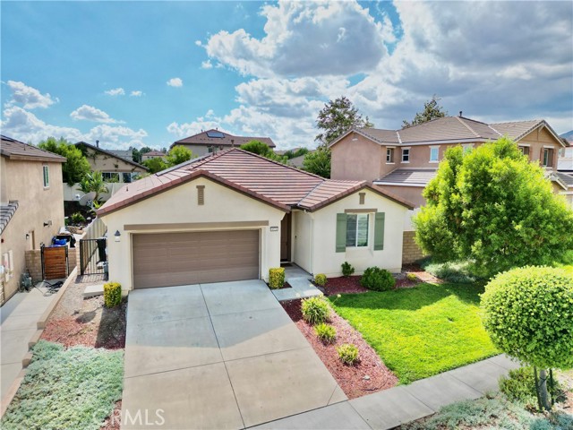 Detail Gallery Image 3 of 49 For 4024 Quartzite Ln, San Bernardino,  CA 92407 - 3 Beds | 2 Baths