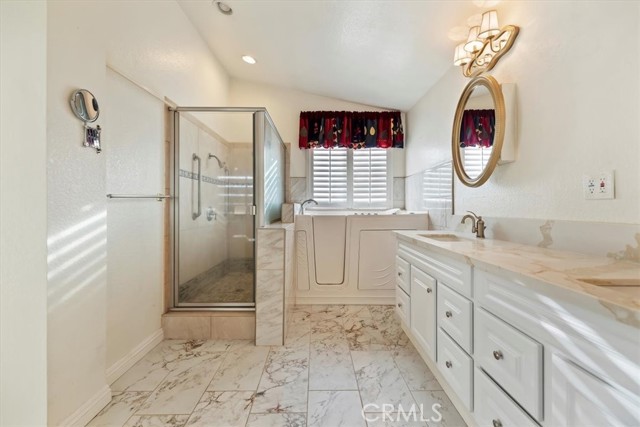 Detail Gallery Image 39 of 57 For 19185 Cochise, Apple Valley,  CA 92308 - 4 Beds | 2 Baths