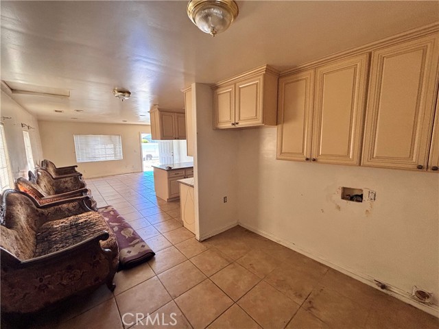 Detail Gallery Image 5 of 10 For 2413 Maynard Dr, Duarte,  CA 91010 - 3 Beds | 2 Baths