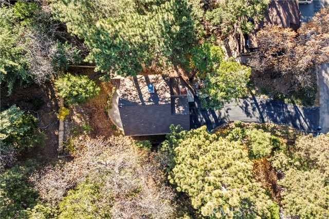 Detail Gallery Image 34 of 35 For 2313 Spring Oak, Running Springs,  CA 92382 - 3 Beds | 2/1 Baths