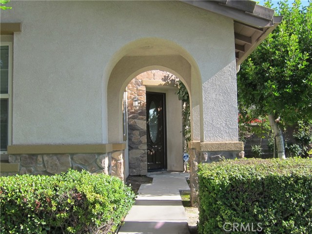 Detail Gallery Image 4 of 28 For 15991 Nature Trl, Chino,  CA 91708 - 5 Beds | 3 Baths