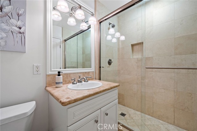 Detail Gallery Image 22 of 27 For 426 1/2 Narcissus #2,  Corona Del Mar,  CA 92625 - 2 Beds | 2/1 Baths