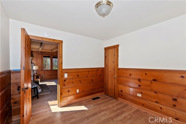 Detail Gallery Image 26 of 40 For 863 Oak Rd, Lake Arrowhead,  CA 92386 - 3 Beds | 2 Baths