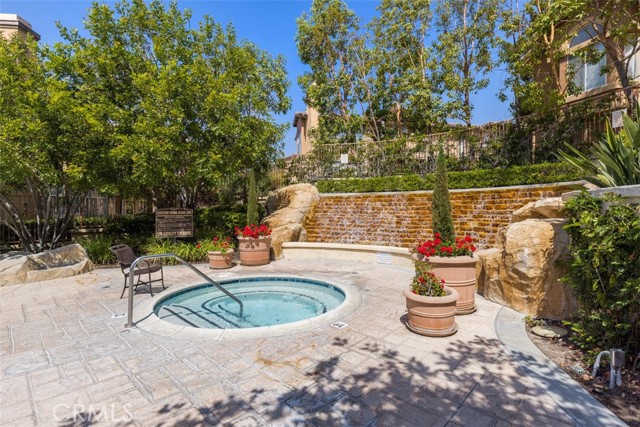 Detail Gallery Image 44 of 52 For 19431 14h Rue De Valore, Lake Forest,  CA 92610 - 2 Beds | 2 Baths