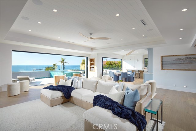 44 Ritz Cove Drive, Dana Point CA: https://media.crmls.org/medias/fb8f2f50-5f0b-4fd1-9ba7-deb4bd56436a.jpg