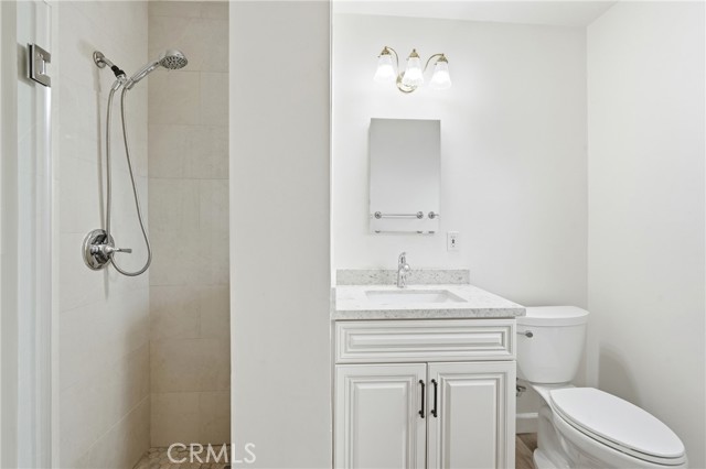 Detail Gallery Image 16 of 23 For 15853 Romar, Granada Hills,  CA 91343 - 3 Beds | 2 Baths