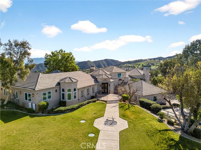 Detail Gallery Image 6 of 49 For 37840 via Majorca, Murrieta,  CA 92562 - 7 Beds | 4/1 Baths