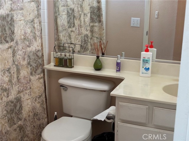 Detail Gallery Image 8 of 16 For 29385 Polo St, Highland,  CA 92346 - 4 Beds | 3 Baths