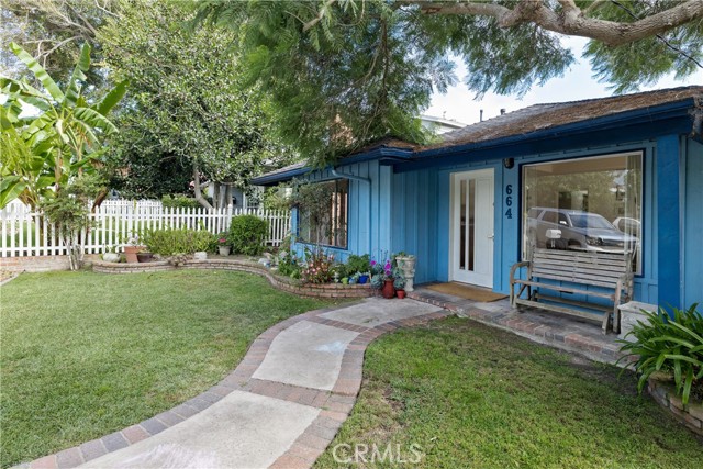 664 35th Street, Manhattan Beach, California 90266, 4 Bedrooms Bedrooms, ,2 BathroomsBathrooms,Residential,Sold,35th,SB21205294