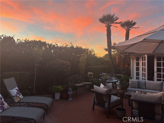 Detail Gallery Image 37 of 57 For 30 Jetty Dr, Corona Del Mar,  CA 92625 - 2 Beds | 2 Baths