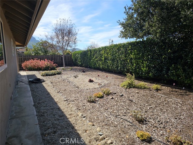 Detail Gallery Image 8 of 22 For 797 La Grange, Newbury Park,  CA 91320 - 3 Beds | 2 Baths