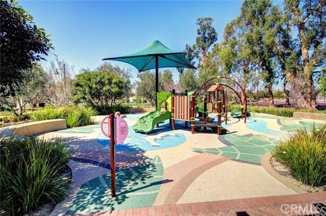 Detail Gallery Image 21 of 21 For 154 Rose Arch, Irvine,  CA 92620 - 2 Beds | 2/1 Baths