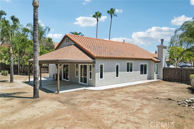 24318 Via Las Junitas, Murrieta CA: https://media.crmls.org/medias/fb9234dd-ed5c-4a76-8183-1b8033c7f3af.jpg