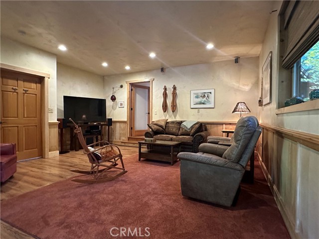 Detail Gallery Image 36 of 54 For 2101 Davis Place Rd, Mount Shasta,  CA 96067 - 4 Beds | 2/1 Baths