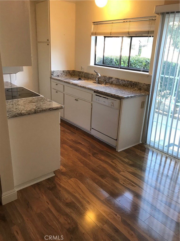 253 Streamwood, Irvine, CA 92620