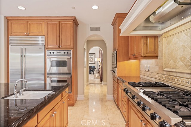 Detail Gallery Image 13 of 23 For 20 Blue Summit, Irvine,  CA 92603 - 4 Beds | 5/1 Baths